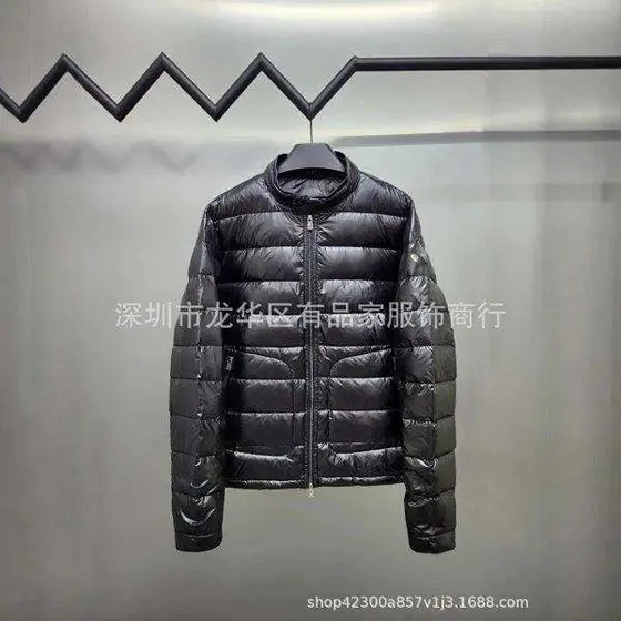 Moncler Classic Slim Lightweight Down Jacket with Small Stand Collar for Autumn