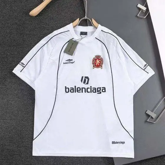 Balenciaga T-Shirt