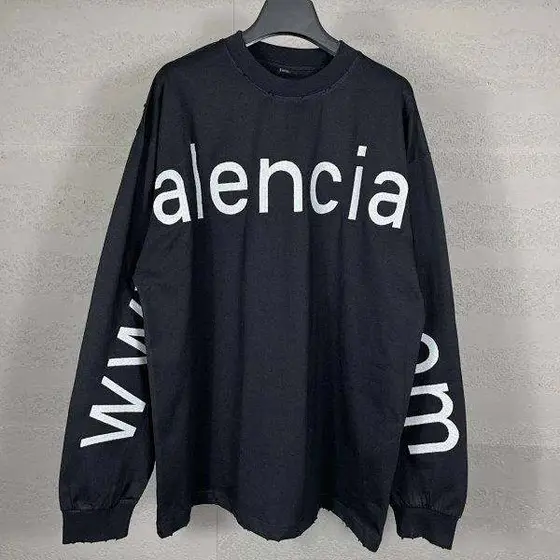 Balenciaga Long Sleeve T‑Shirt Shirt