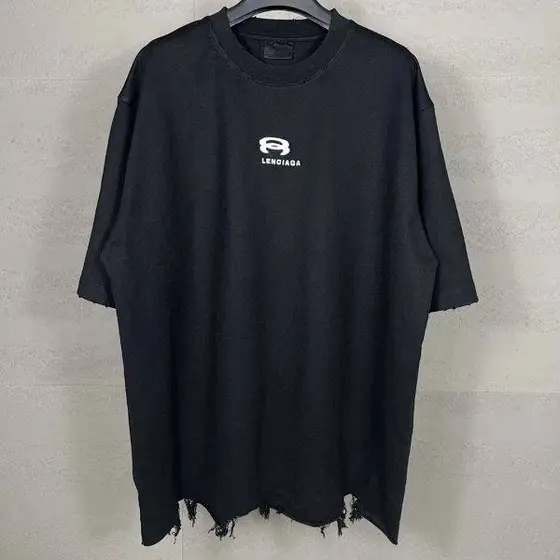 Balenciaga T-Shirt