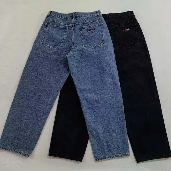 Supreme Jeans