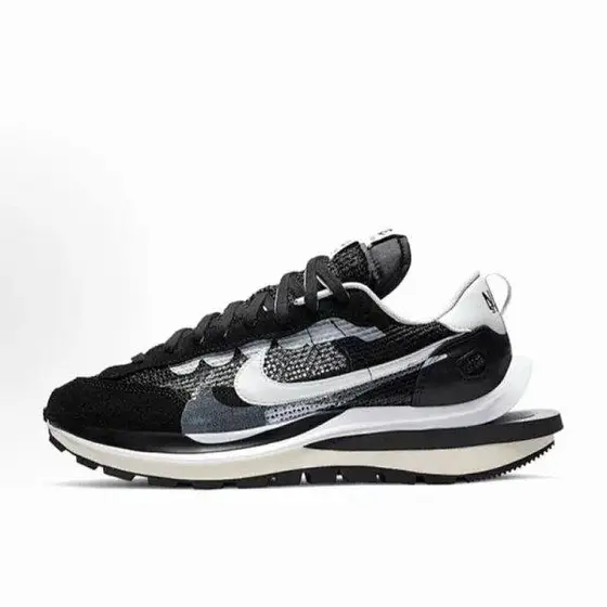 Sacai x Nike LD Waffle (BV0073-001)