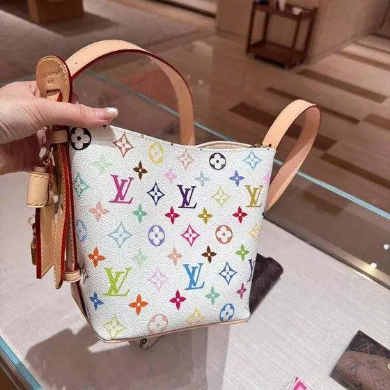 LV bag