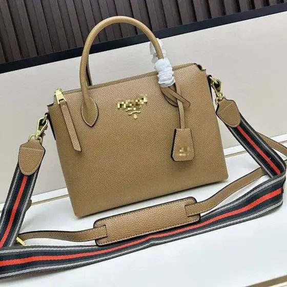 P classic return to double-handle tote bag ladies 2025 new portable shoulder bag