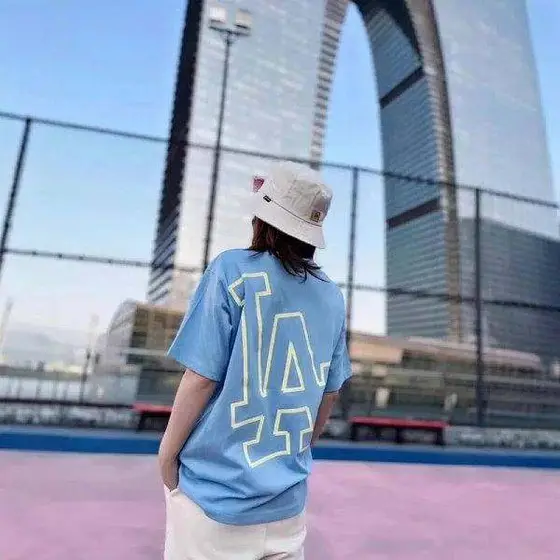 MLB T-Shirt